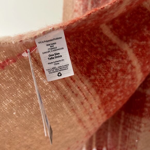 Plaid Beige & Red Fringed Scarf 100% Polyester One Size - Picture 3 of 5